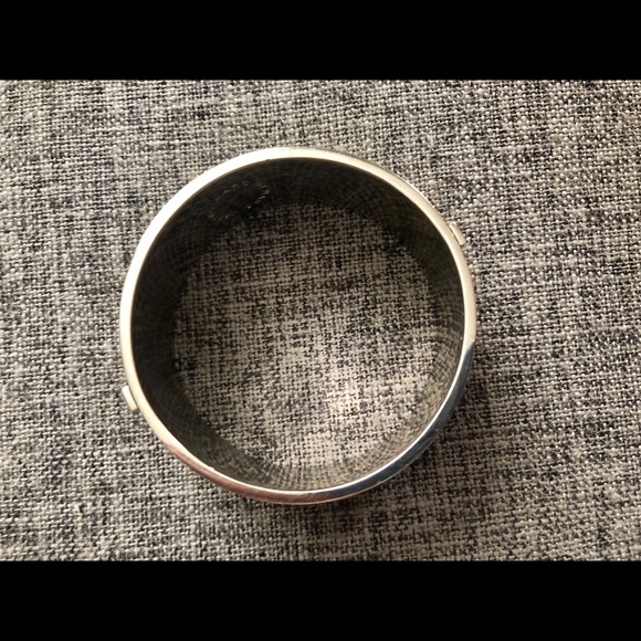 Marc by Marc Jacobs Script Cuff Bracelet - Picture 6 of 6